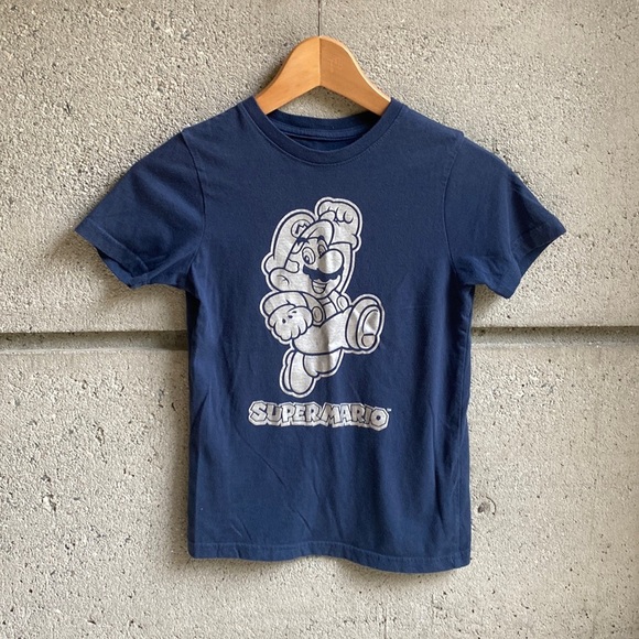 Nintendo Licensed Super Mario Tee - Picture 1 of 6